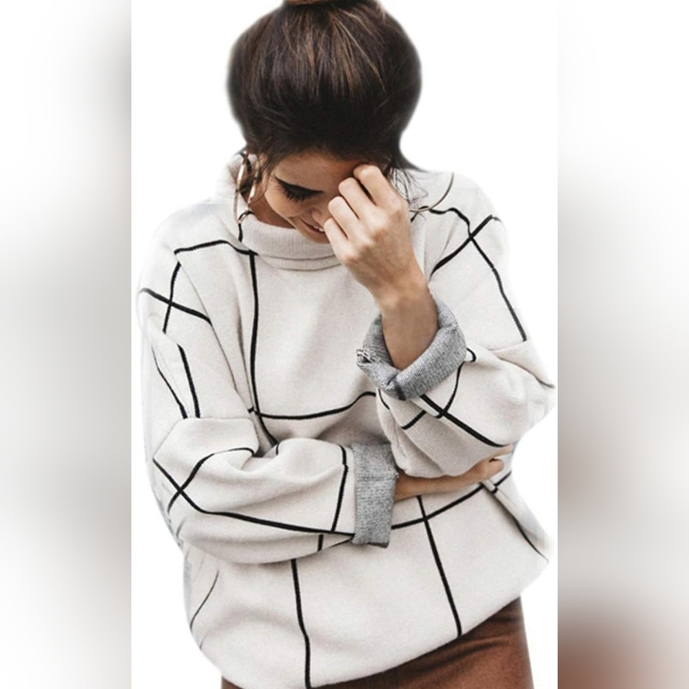 Mock Turtleneck Neck Cropped Knit Sweater NWOT